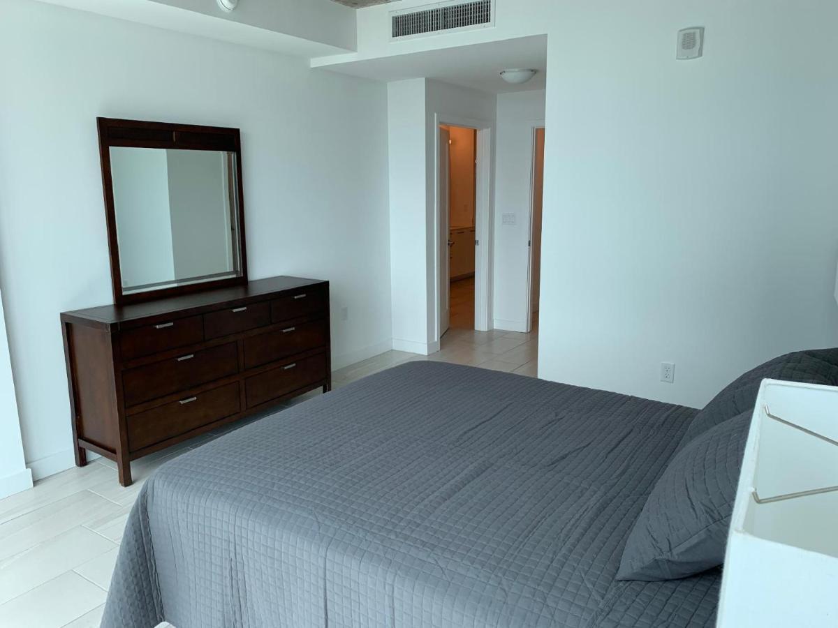 Midtown Miami Residences 多拉 外观 照片